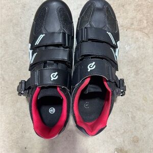 Peloton Cycling Shoes — size 40/Women’s 8